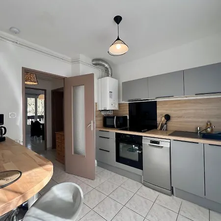 Beau T3 Avec Balcon A